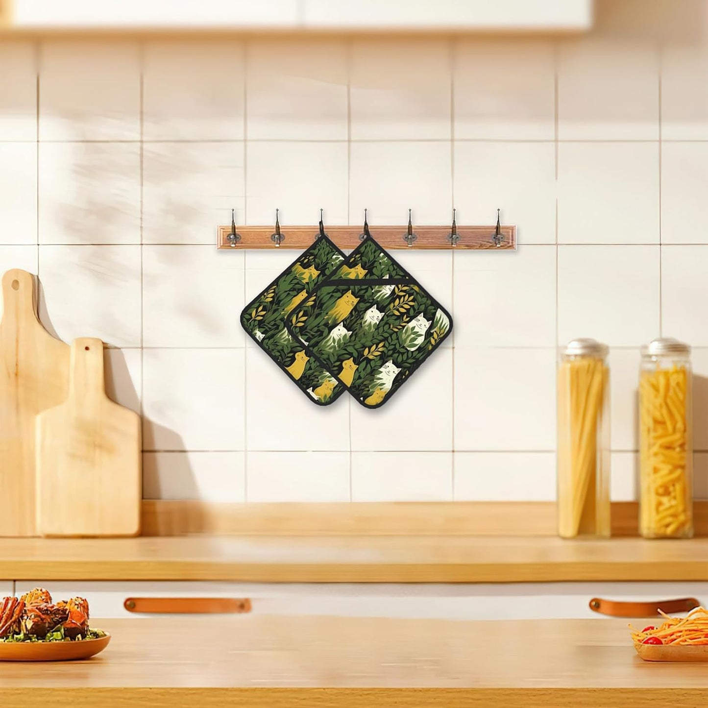 Cute Cats and Green Plants Pot Holder Set of 2,Kitchen Heat Resistant Potholder for Women Men BBQ Cooking Baking