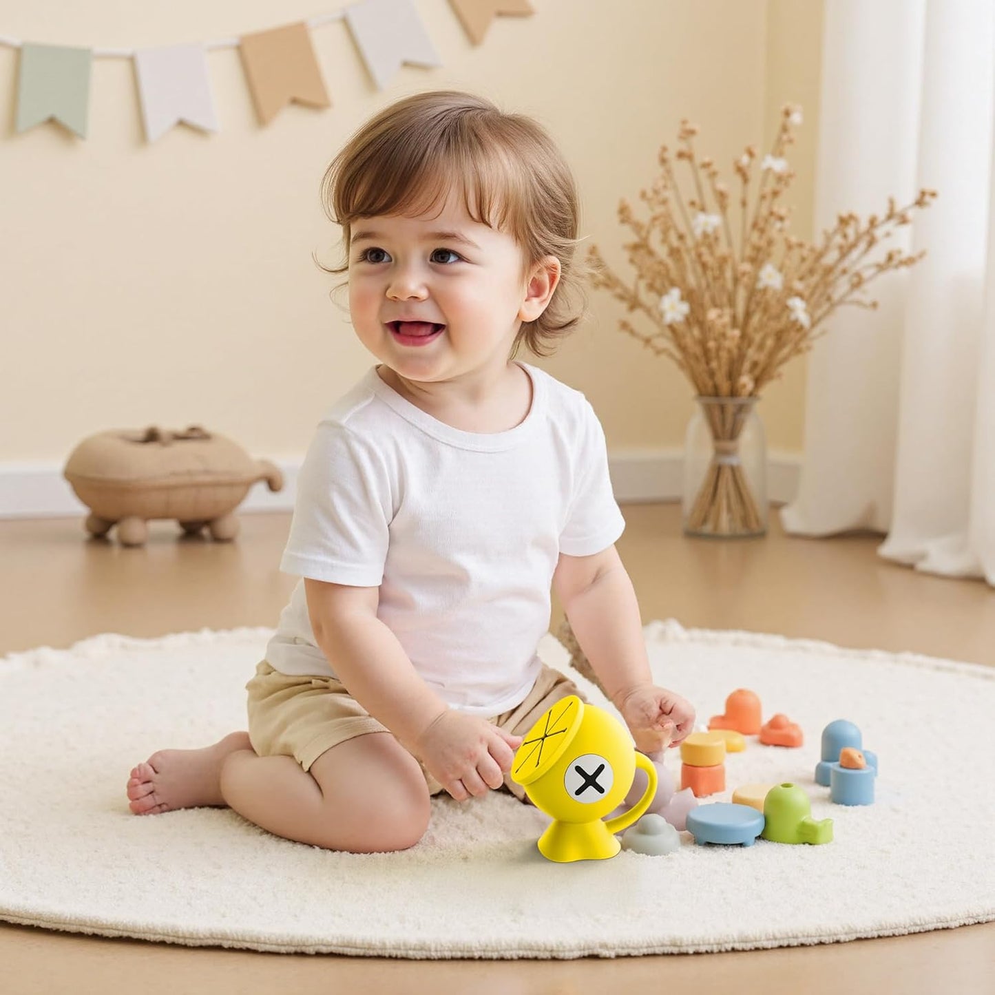 Li&Zhao Toddler Snack Cups - Baby Snack Containers Silicone Snack Cups for Toddlers Spill Proof Baby Food Catcher for Toddlers and Babies(Yellow)