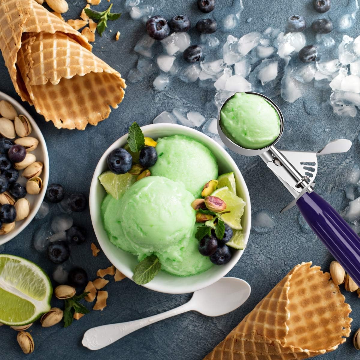 Commercial-Grade Ice Cream Scooper 0.75 oz, 18/8 Stainless Steel Cookie Scoop with Plastic Handle, Portion Control Disher Scoop for Bakeries, Restaurants & Dessert Shops, #40, Purple