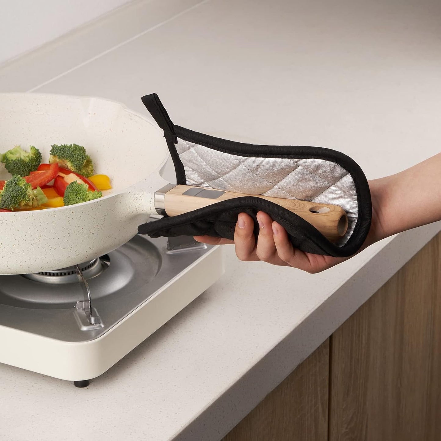 Kitchen Pot Holders Set Heat Resistant Pure Cotton Potholders Kit Trivets Large Coasters Hot Pads Terry Pot Holders for Everyday Cooking and Baking by 7 x 7 Inch Set of 6 Black