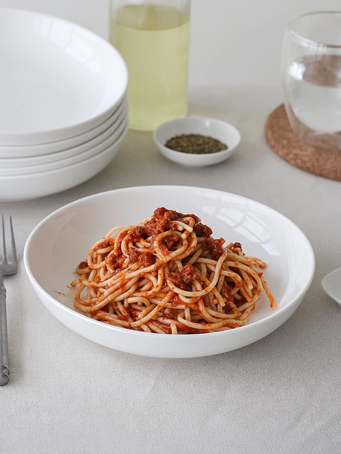 DOWAN 8.5" Pasta Bowls Set of 4, 30oz White Ceramic Shallow Dinner Bowls for Salad, Soup & Pasta, Stackable and Easy to Clean, Ideal for Everyday Use & Housewarming Gift