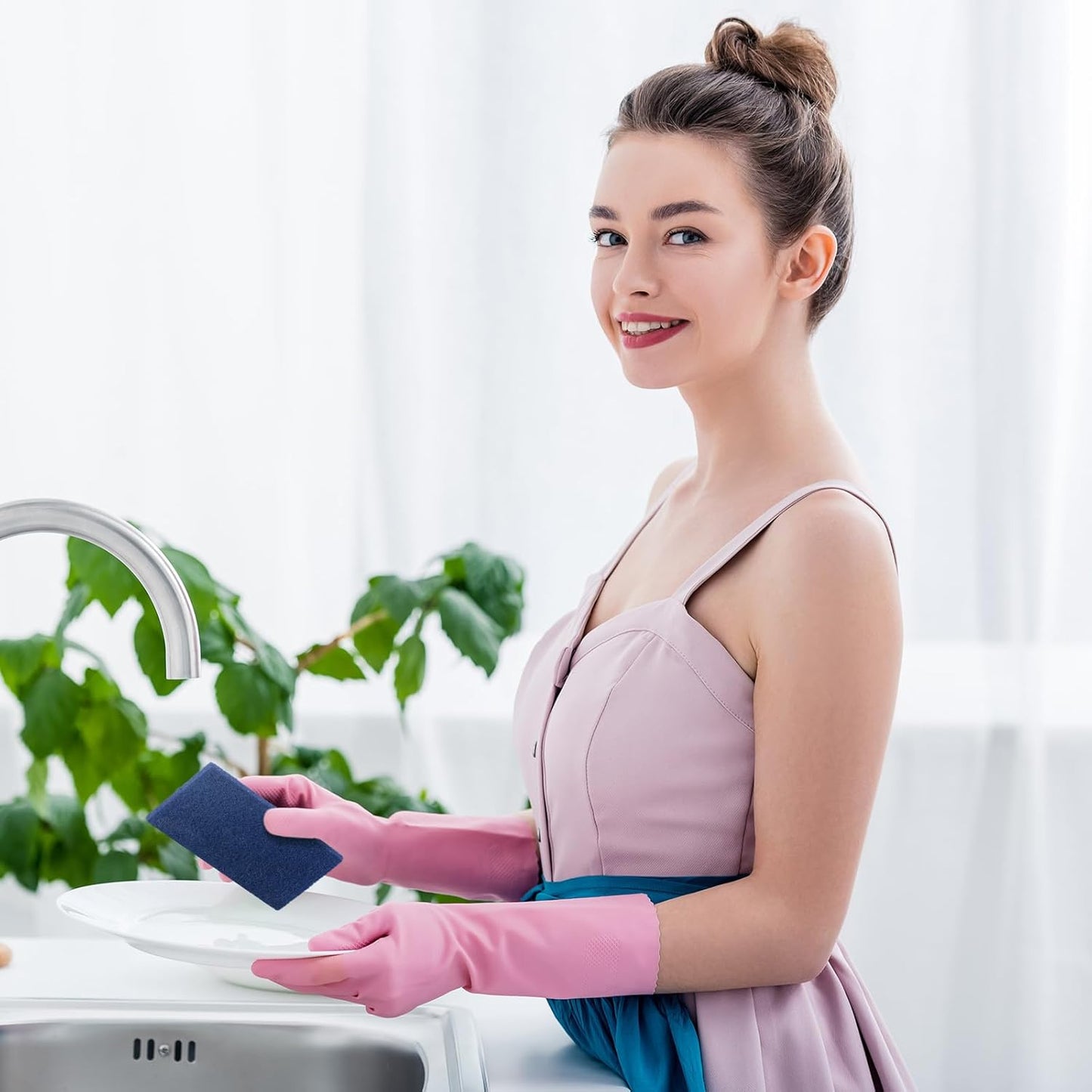 Hoolerry 100 Pcs Heavy Duty Scouring Pads Non Scratch Household Scrub Pads for Cleaning Reusable Pan Scrubber Anti Grease Scrubbing Pads for Dish Kitchen Metal Grills, 4.3 x 3 x 0.3 in (Blue)