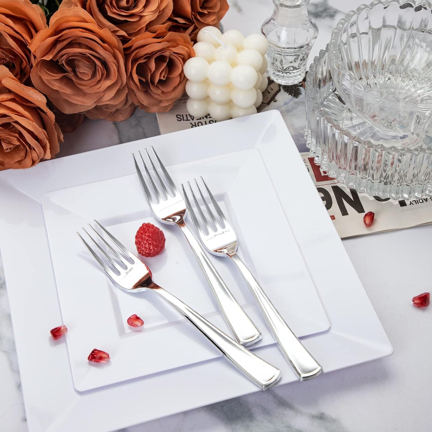 Liacere 200Pcs Silver Plastic Cutlery-Silver Plastic Silverware- Disposable Plastic Silverware - 100 Silver Forks, 50 Silver Spoons, 50 Silver Knives Perfect for Wedding＆Valentine's Day