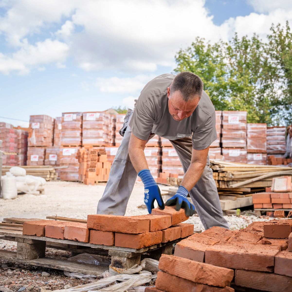 KAYGO Safety Work Gloves MicroFoam Nitrile Coated, 12 Pairs KG18NB,Seamless Knit Nylon Glove with full fingers Touchscreen, Ideal for Automotive,Warehouse,Construction (Large, Blue)