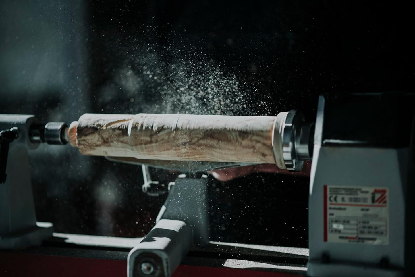 Olive wood bottle - Tree Hollow Design - 200ml