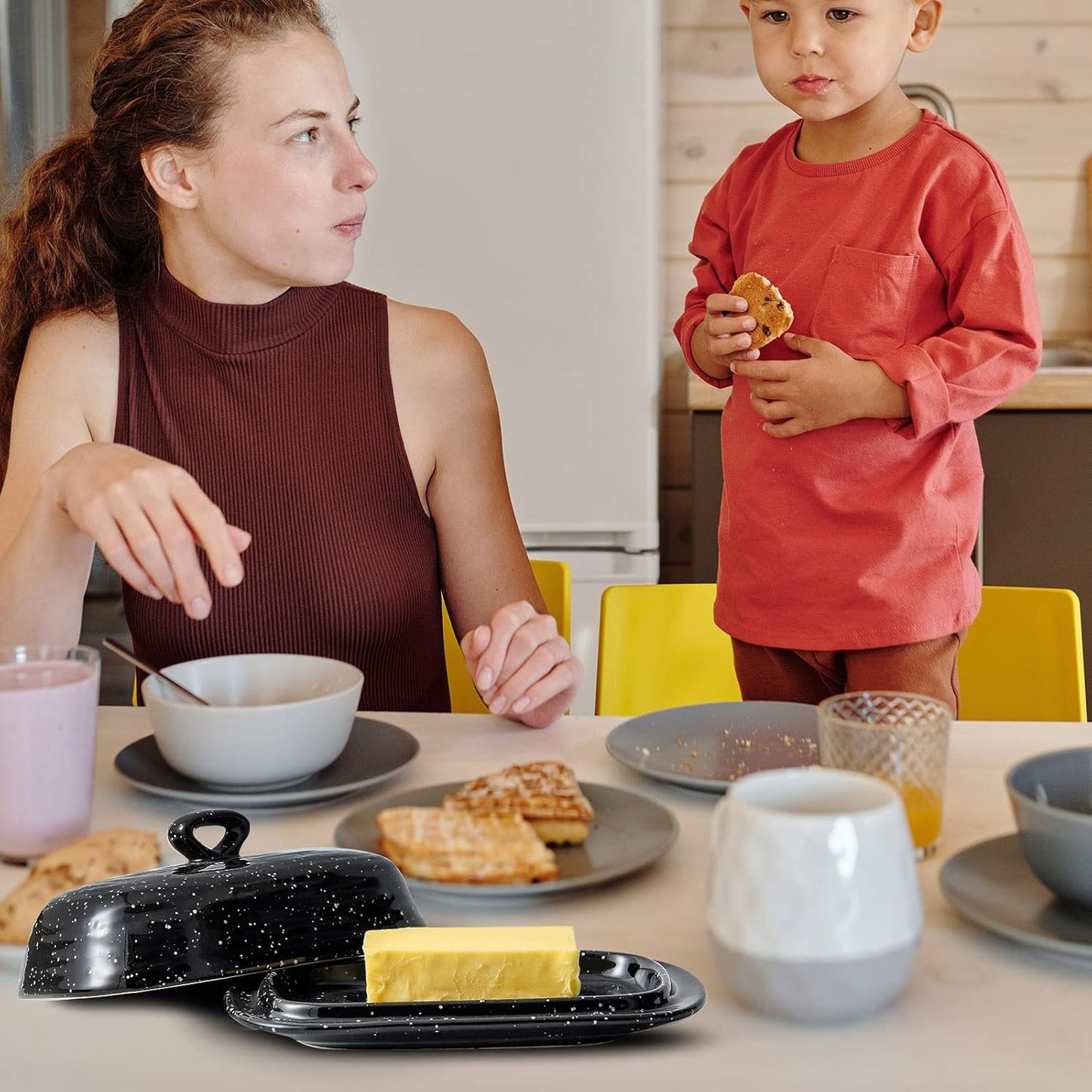 Hasense Butter Dish with Lid, Ceramic Butter Dish with Cover for Countertop, Porcelain Butter Keeper Holder with Handle Design for East West Coast Butter, Butter Tray with Lid for Fridge, Black