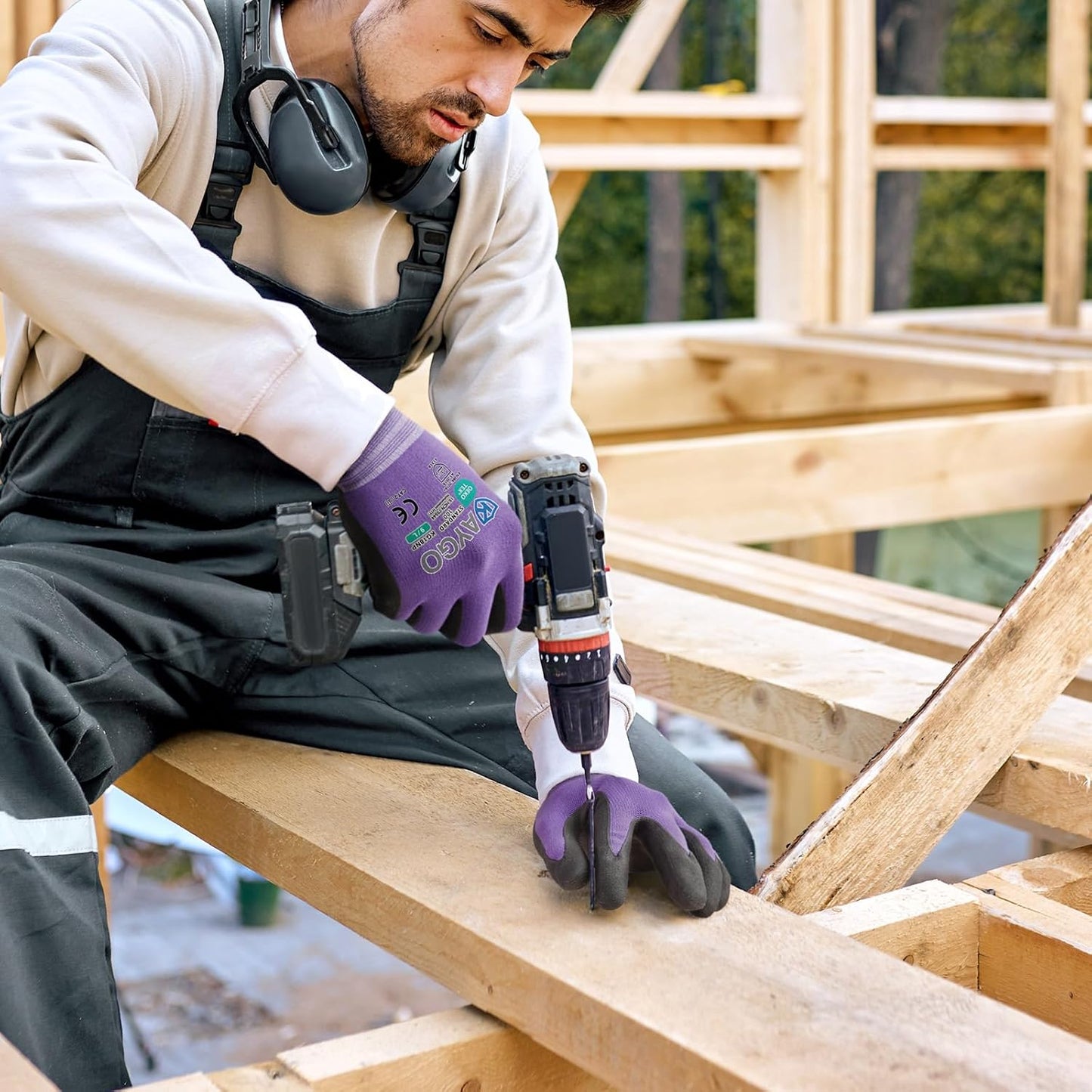 KAYGO Safety Work Gloves MicroFoam Nitrile Coated, 3 Pairs KG18NB,Seamless Knit Nylon Glove for Men and Women, Ideal for Automotive,Warehouse,Construction (Medium,Purple)