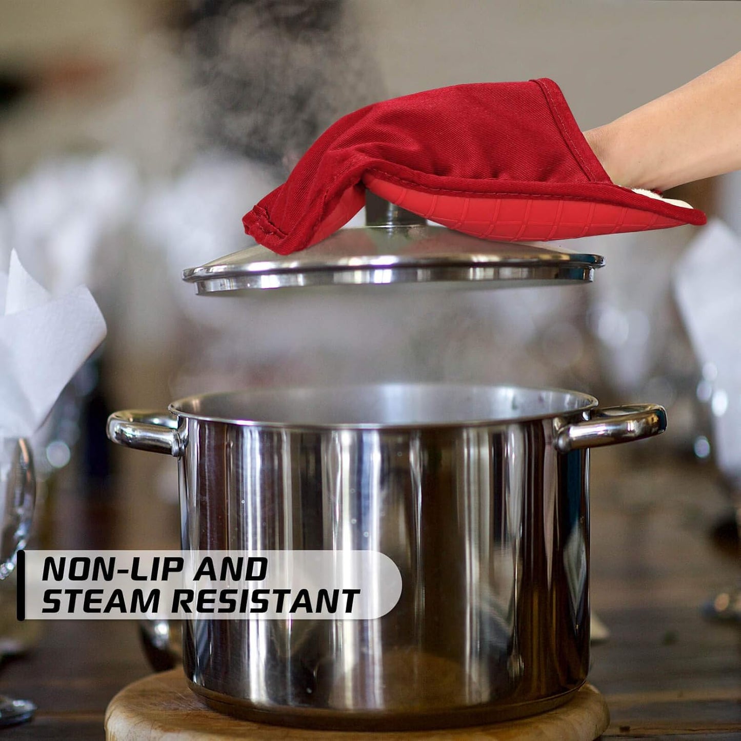 HOMWE Silicone Kitchen Pot Holders, 2 Pc Set Trivets, Steam and Heat Resistant Hand and Countertop Protection Hot Pads, Non-Slip Grip, Terrycloth Interior Lining, Red