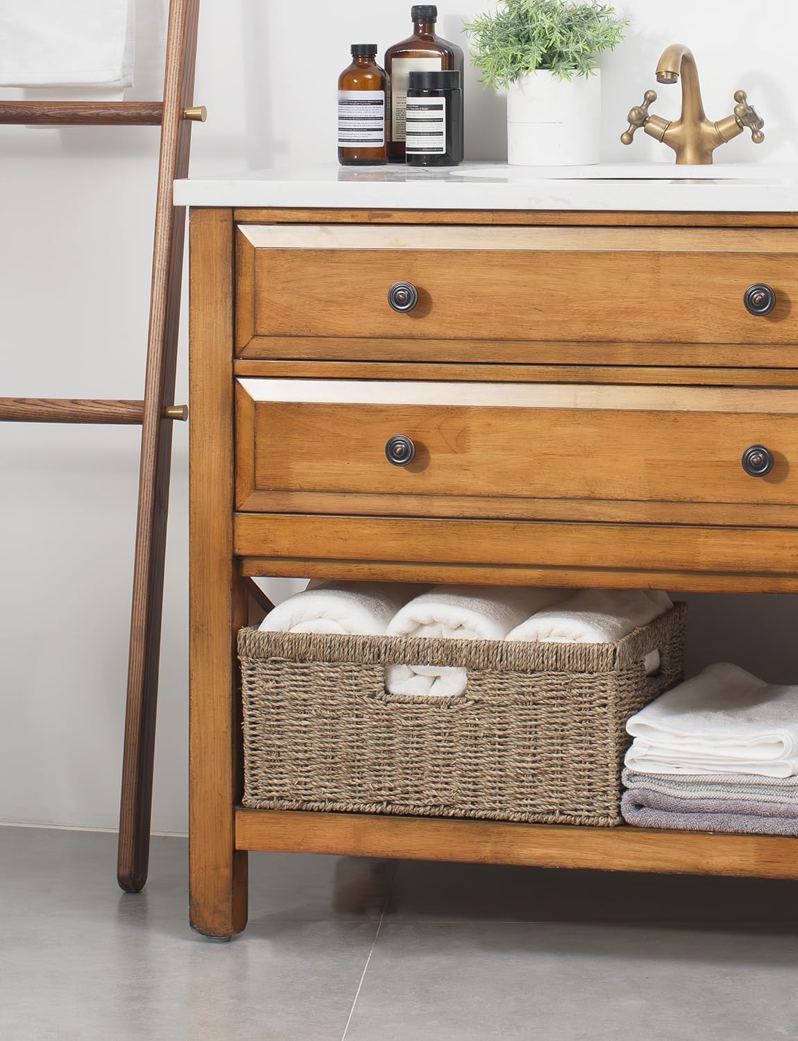 StorageWorks Extra Large Wicker Baskets for Organizing, Seagrass Storage Basket with Built-in Handles, 1 Pack