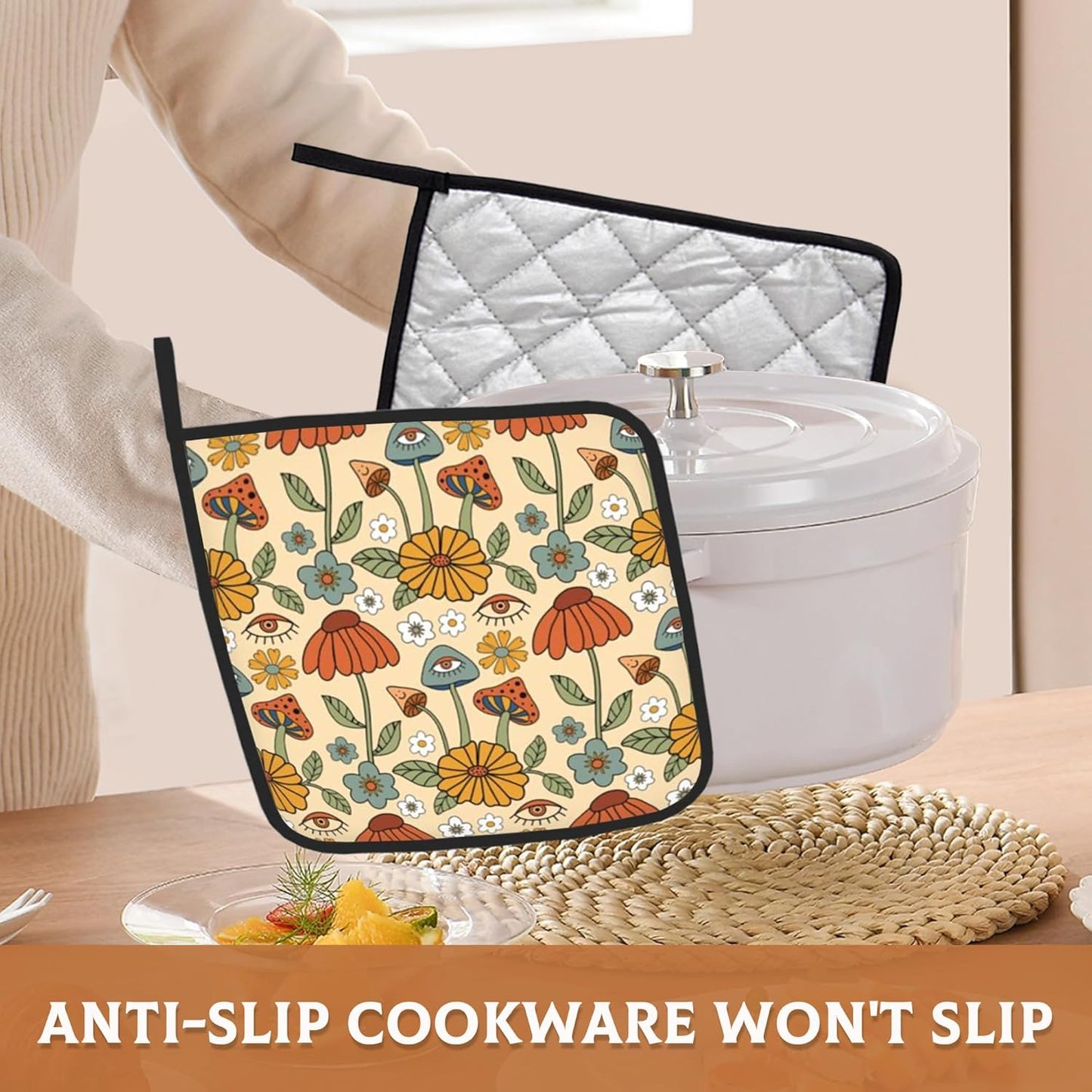 Mushroom Retro Psychedelic Floral Pot Holders Set of 2 Heat Resistant Potholders,Fire Oven Hot Pads for Kitchen Cooking Baking Barbecue