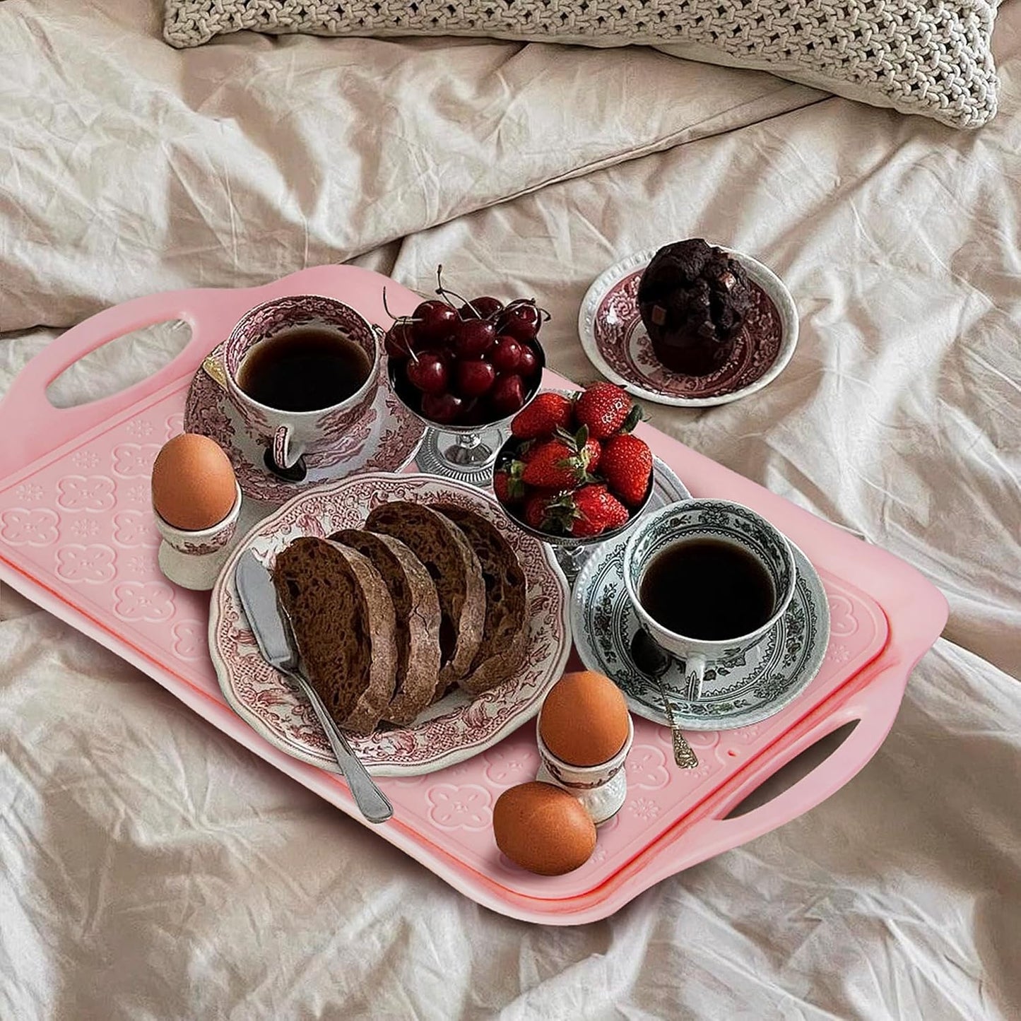 LEHAHA Melamine Serving Tray with Handles, 17.25 x 12 Inch Aesthetic Serving Platters and Trays with Curved Sides, Tray for Lunch, Coffee, or Breakfast, Set of 4, Silicone placemats Included,Pink