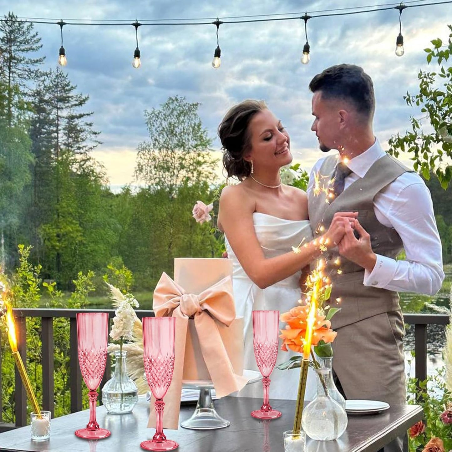 Plastic Champagne Flutes, 24PCS Red Plastic Wine Glasses Goblets Reusable Champagne Flute for Weddings, Bachelor Parties, Toasting, and Events(24,Red)