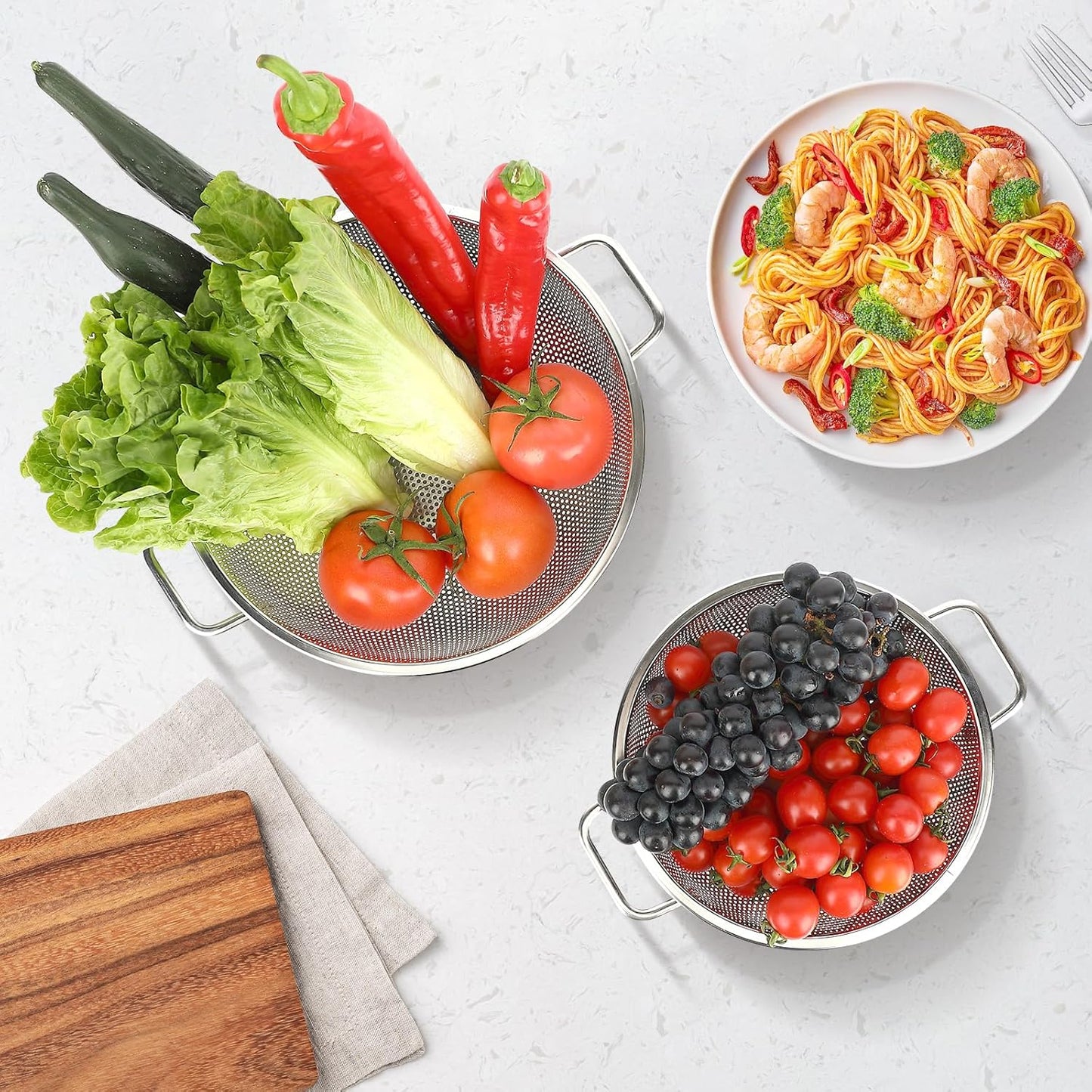 2PCS Colander for Kitchen, 3QT and 5QT, Stainless Steel Colander Strainer with Handle for Fruits Vegetables Cooking Food, Dishwasher Safe