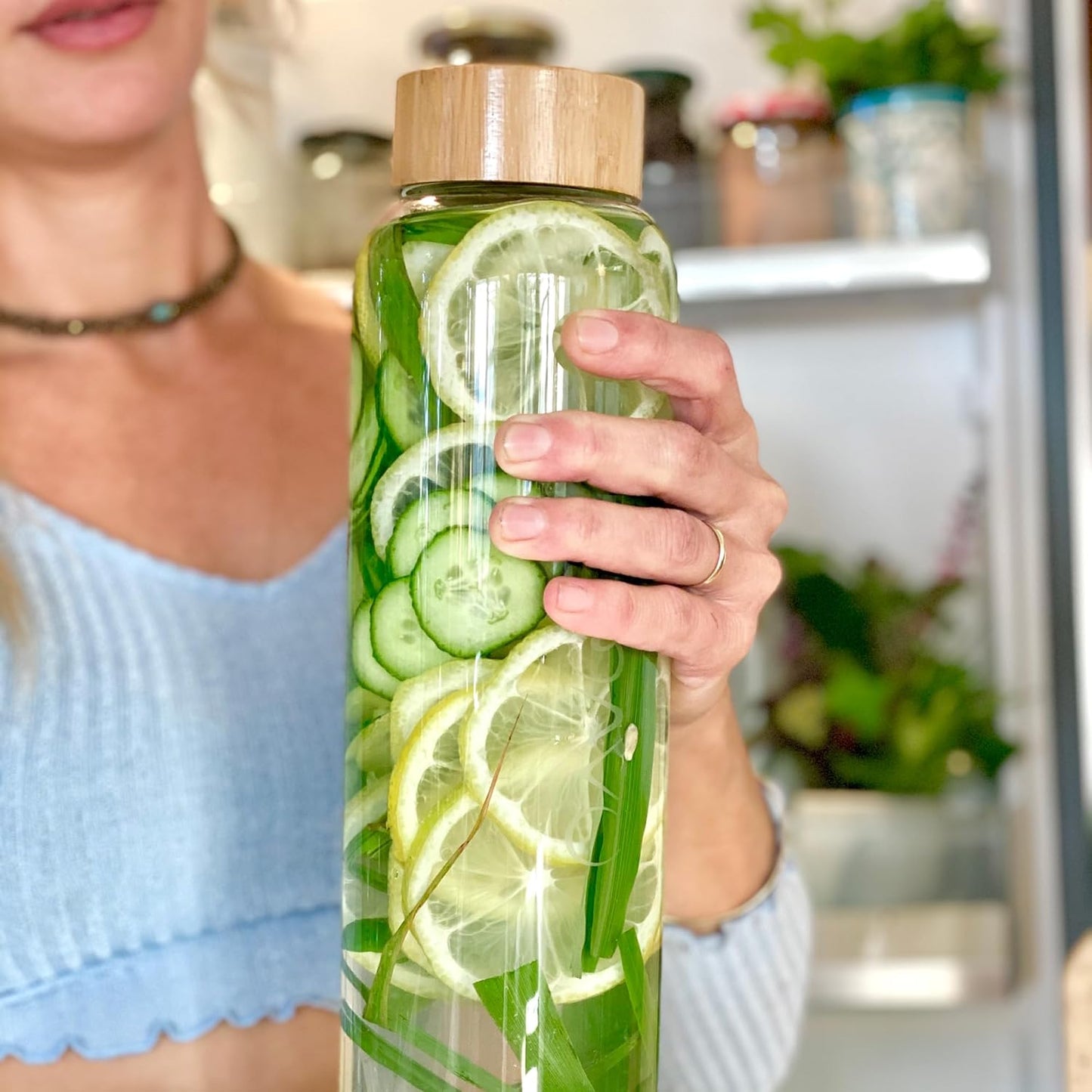 mayu Glass Travel Water Bottle | Sustainable Borosilicate Glass Bottle with Bamboo Lid & Sieve – Plastic-Free, Leak-Resistant Hydration for Home, Gym & On-the-Go (1.5L)