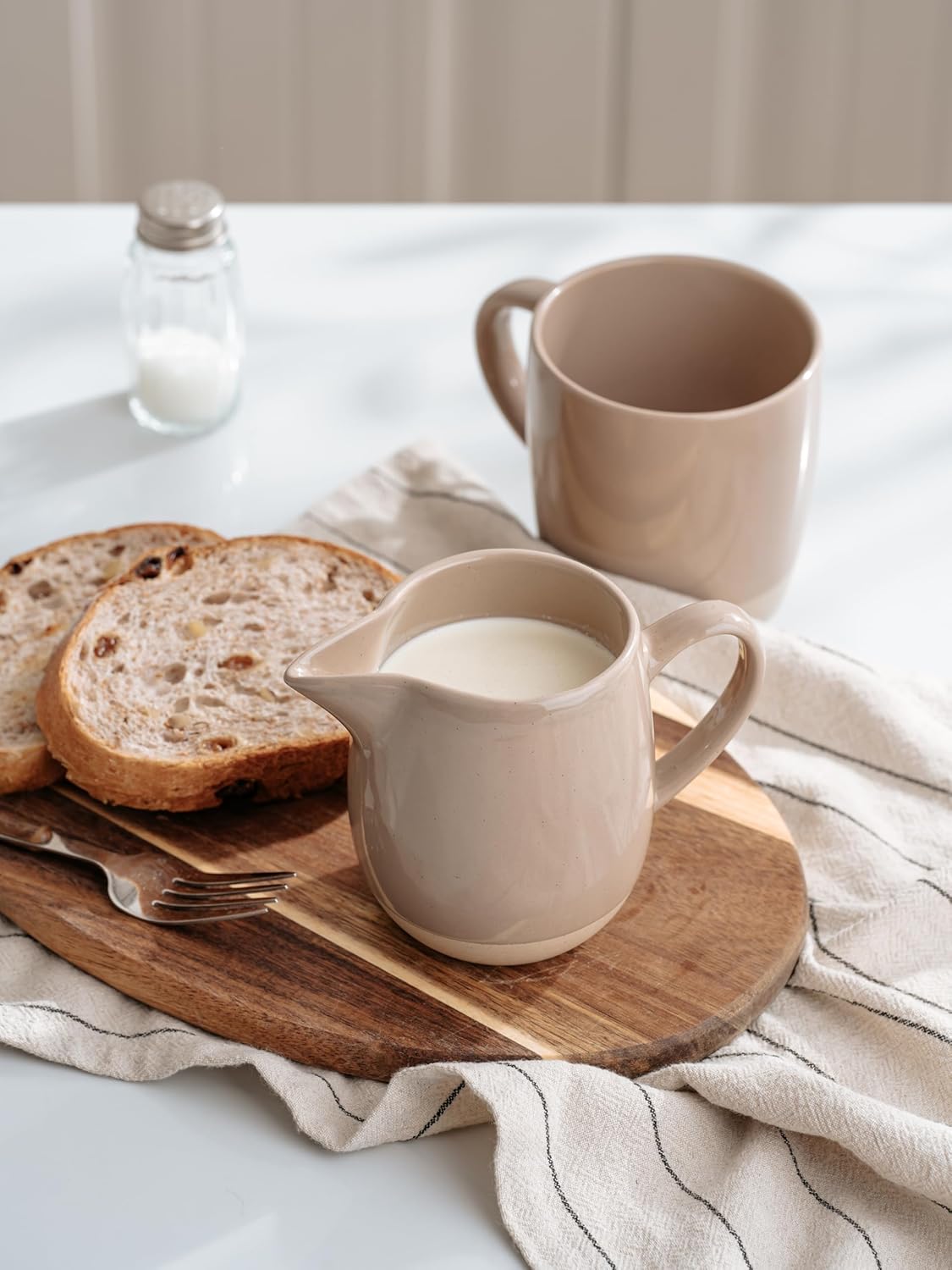 famiware Milkyway 13oz Creamer with Handle, Ceramic Coffee/Milk/Sauce/Serving/Salad Pitcher Jug, Stoneware Maple/Syrup Dispenser, Milk Frother Cup, Microwave and Dishwasher Safe, Cinnamon Brown