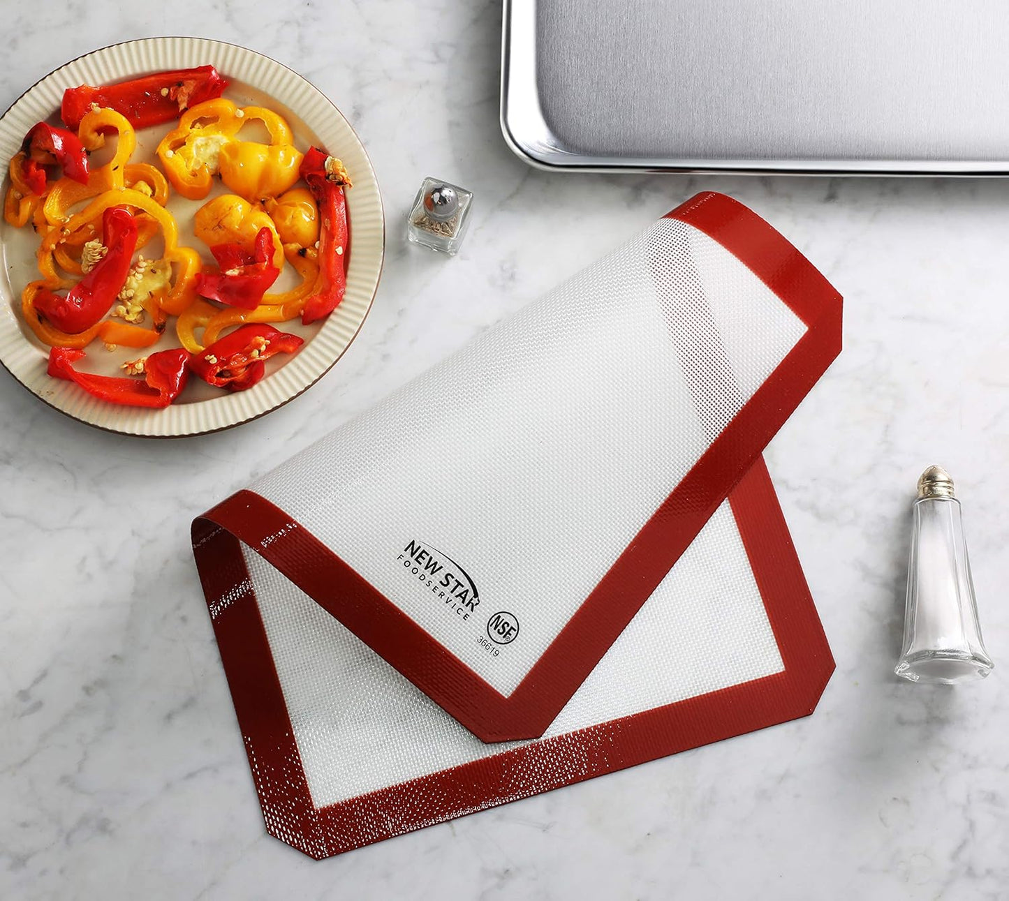 New Star Foodservice 36619 Commercial Grade Silicone Baking Mat Non Stick Pan Liner, 11 x 17 Inch (Half Size)